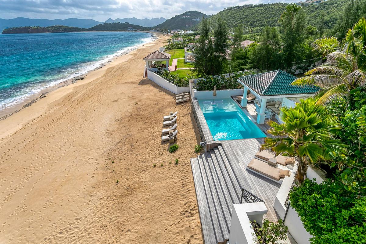 St Martin beachfront luxury villa rental - Beachfront pool